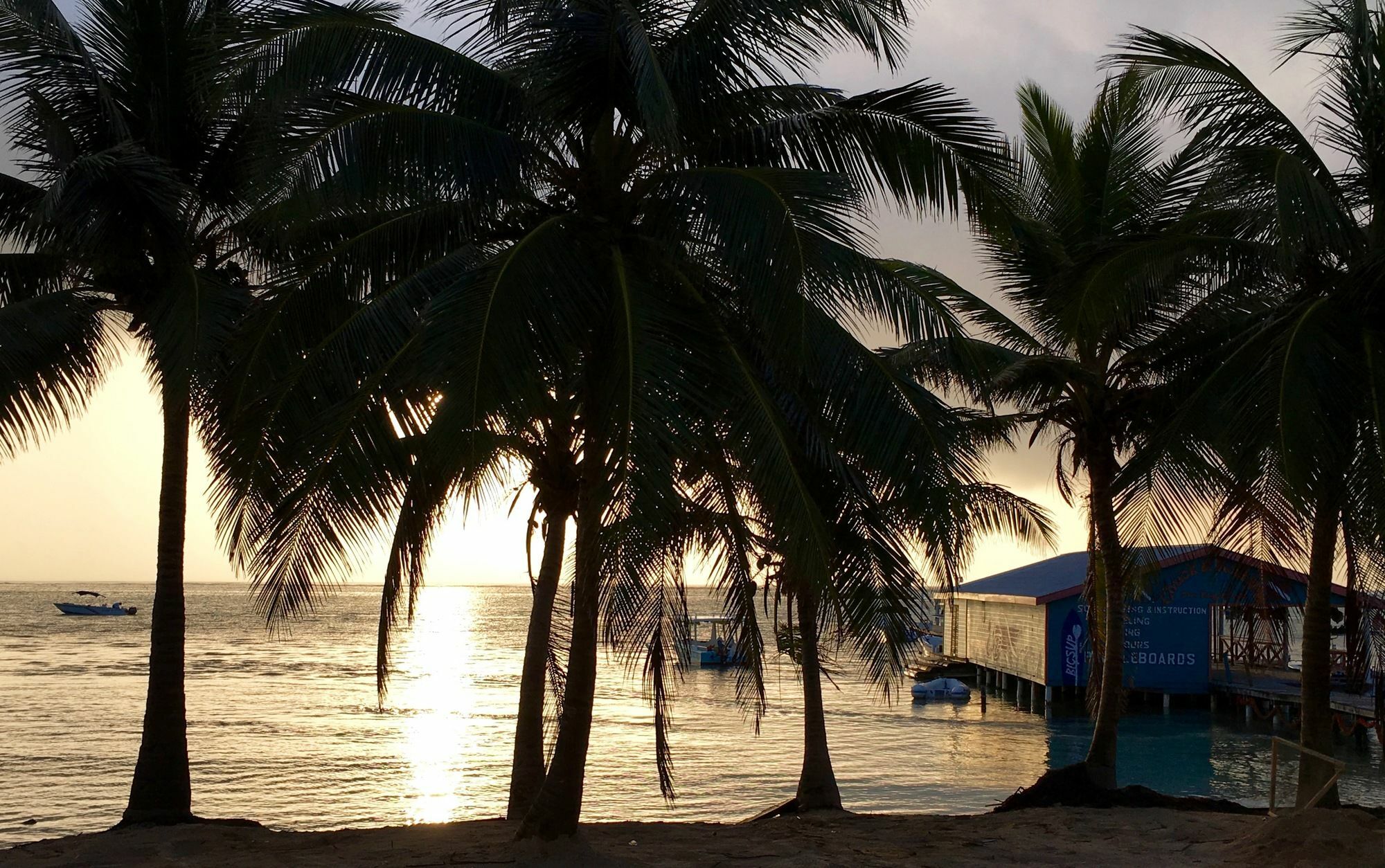 Hotel The Palapa House San Pedro  Zewnętrze zdjęcie